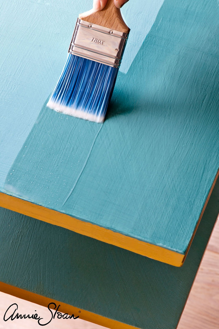 How to Apply Chalk Paint™ Lacquer by Annie Sloan